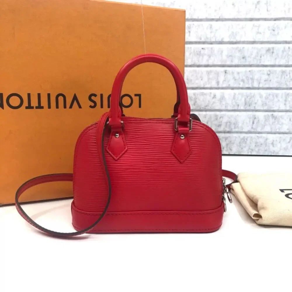 Louis Vuitton Women Pre-Loved Bag Very Good Condition